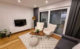 Ella'S Lounge - Besonders Geniessen